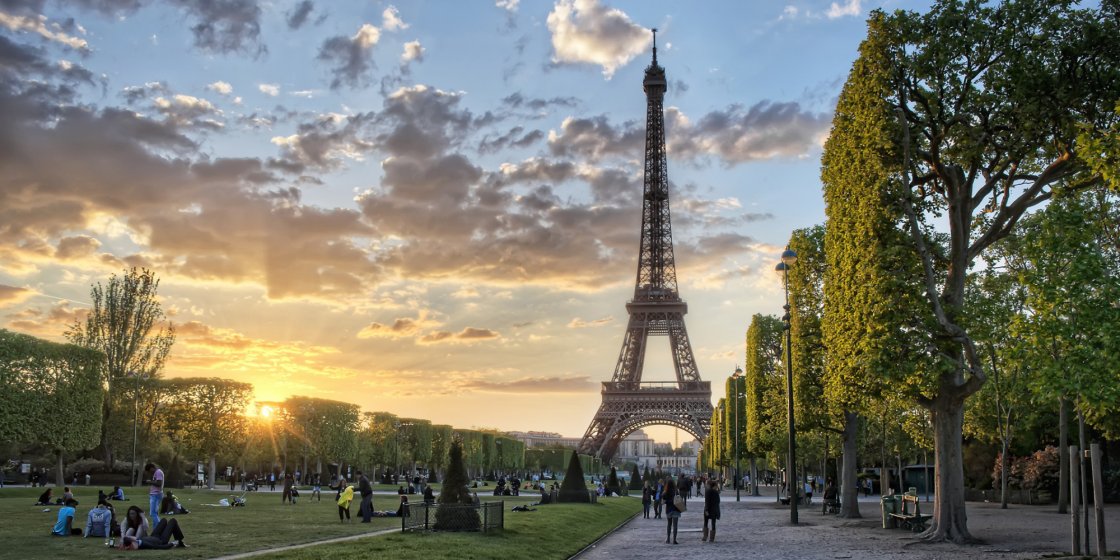 Banner Illuminating Paris, Amsterdam and London - 6 Nights / 7 Days